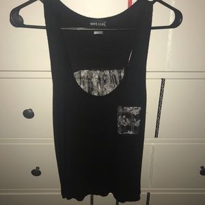 Wet seal tank
